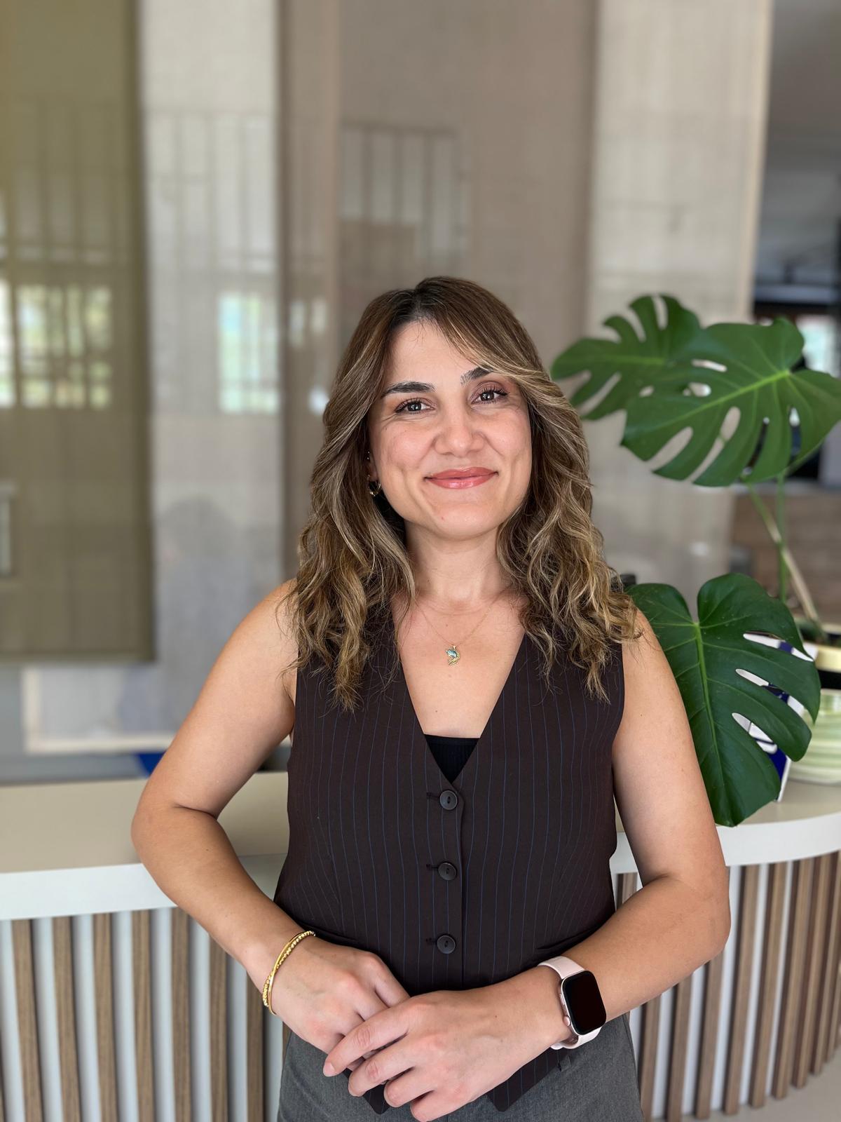Fizyoterapist Sibel Bakır